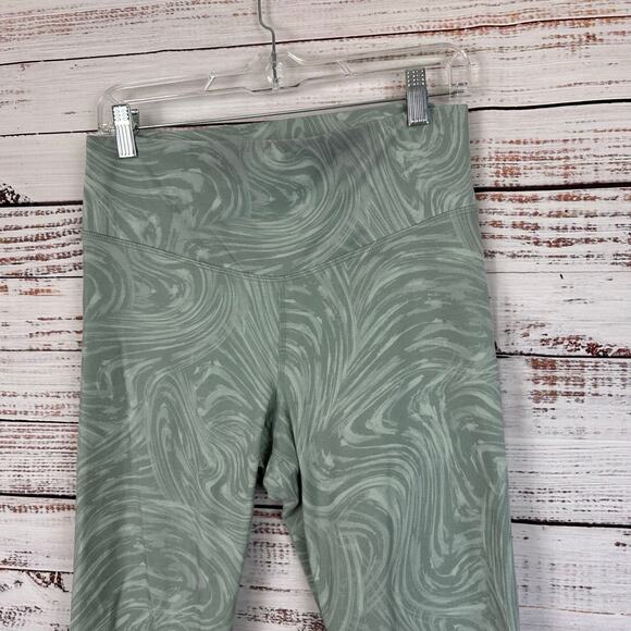 Women's Old Navy Power Chill Green Extra-High Rise Go Dry Activewear Leggings L - Picture 2 of 6